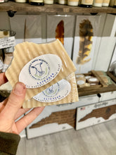 Load image into Gallery viewer, Lavender Goats Milk Soap