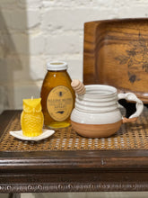 Load image into Gallery viewer, Beeswax Owl Candle