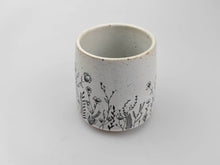 Load image into Gallery viewer, Flowers Stoneware Mug