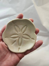 Load image into Gallery viewer, Ceramic Sand Dollar Trinket Dish