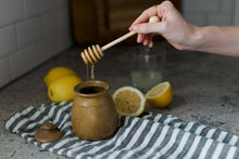 Load image into Gallery viewer, Ceramic Pinecone Honey Pot w Dipper