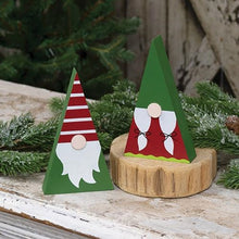 Load image into Gallery viewer, Mr &amp; Mrs Christmas Tree Gnomies