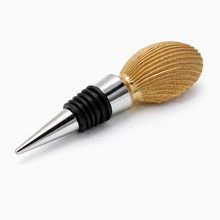 Load image into Gallery viewer, Scallop Wine Stopper