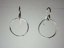 Load image into Gallery viewer, Sterling Silver Medium Circle Earrings