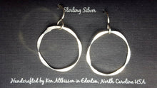 Load image into Gallery viewer, Sterling Silver Hammered Circle Earrings