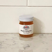 Load image into Gallery viewer, Peach Jalapeno Fruit Spread
