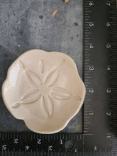 Load image into Gallery viewer, Ceramic Sand Dollar Trinket Dish