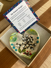 Load image into Gallery viewer, Ceramic Heart Trinket Dish