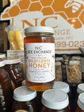 Load image into Gallery viewer, Pinebluff Wildflower Honey