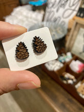 Load image into Gallery viewer, Pinecone Studs