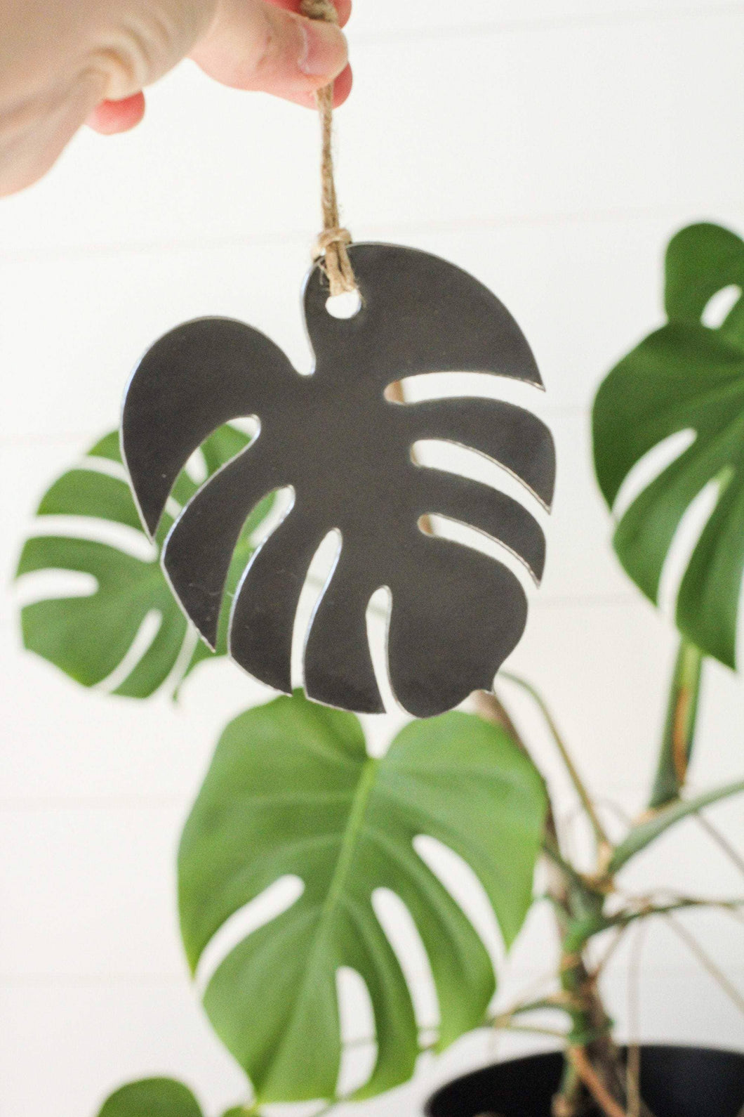 Metal Monstera Tree Ornament