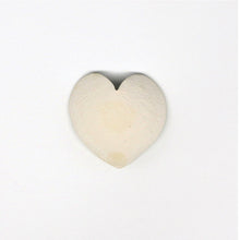 Load image into Gallery viewer, Ceramic Heart Trinket Dish