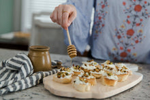 Load image into Gallery viewer, Ceramic Pinecone Honey Pot w Dipper