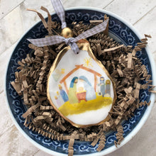Load image into Gallery viewer, Nativity Scene Oyster Ornament