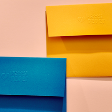 Load image into Gallery viewer, Lovebirds Greeting Card