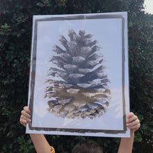 Load image into Gallery viewer, Pinecone Print