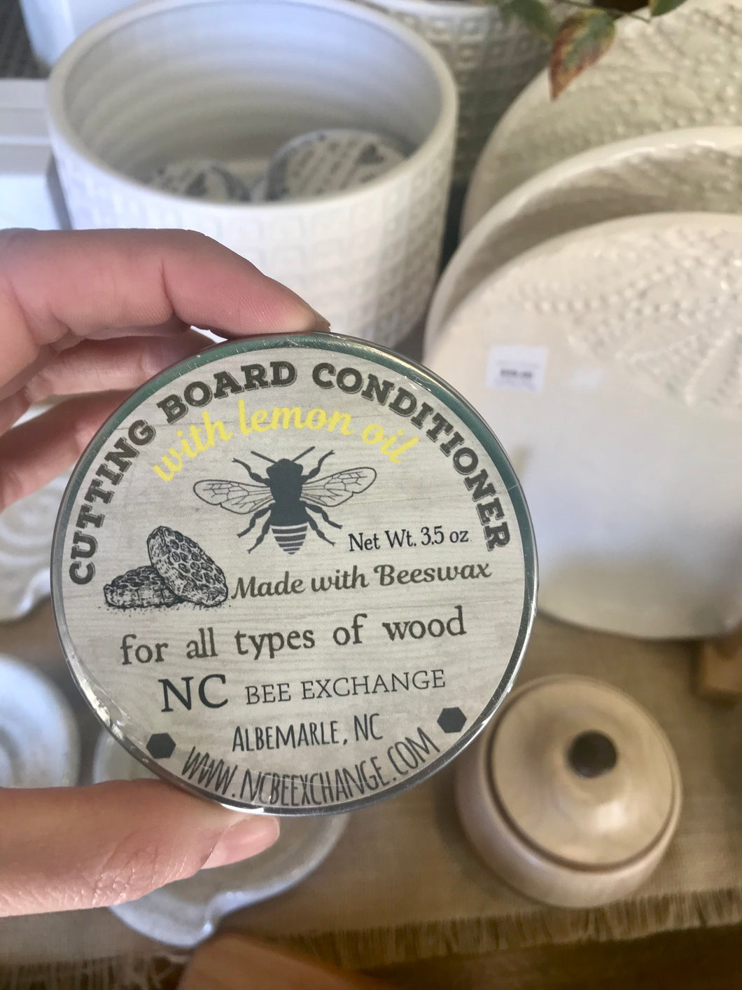 Beeswax Cutting Board Conditioner (2oz)